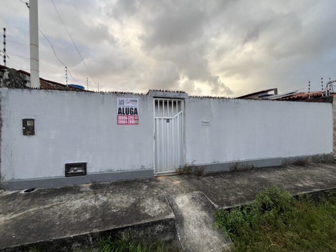 Casa no Conj Parque das Dunas